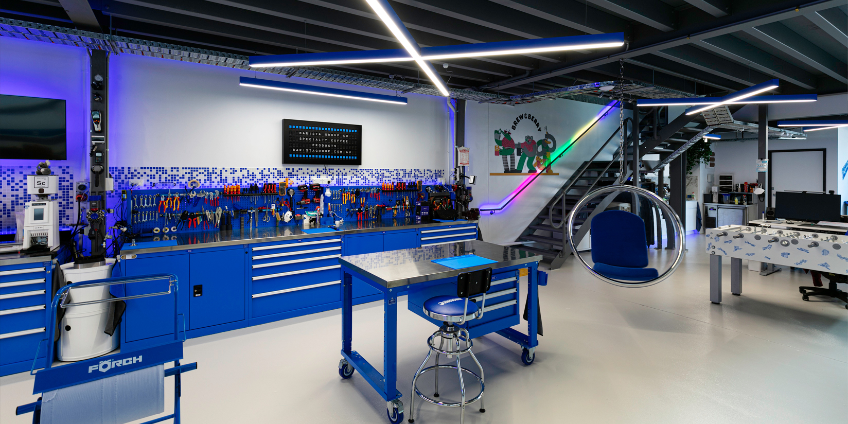 1648 X 824 Large Gallery Barista Group (1)